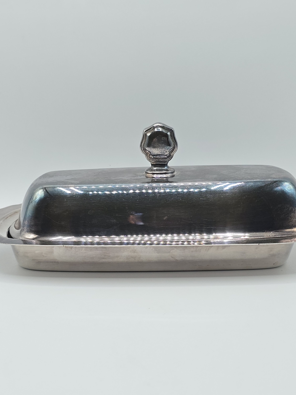 VTG Wallace Silverplate Butter Dish w/Lid & Glass Insert, USA Made, Mid Century - Picture 2 of 16
